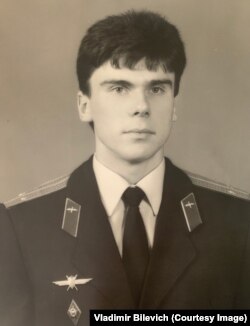 Владимир Билевич, выпускной портрет. 1988 г.