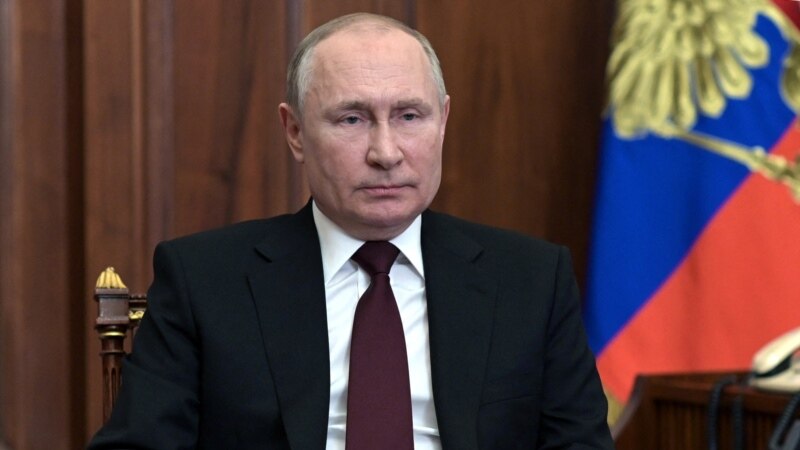 Putin e vendos forcën bërthamore në gatishmëri të lartë