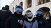 Задержание на антивоенном митинге в Петербурге