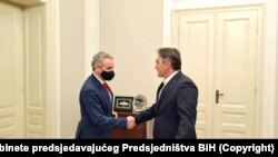 šef Delegacije Evropske unije (EU) u BiH Johan Sattler (lijevo) i predsjedavajući Predsjedništva BiH Željko Komšić