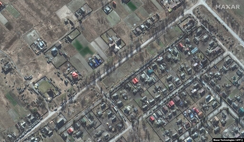 Një dislokim i madh i forcave tokësore afër Kievit, në qytezën Zdvizhivka, dhe përreth saj, më 28 shkurt.