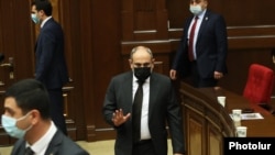 Armenia - Armenian Prime Minister Nikol Pashinian arrives for his government's question-and-answer session in parliament, Yerevan, March 2, 2022.