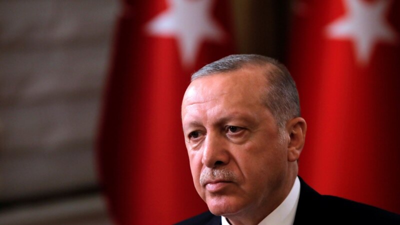 Ердоган: Турција ќе го надмине турбулентниот период во односите со САД 