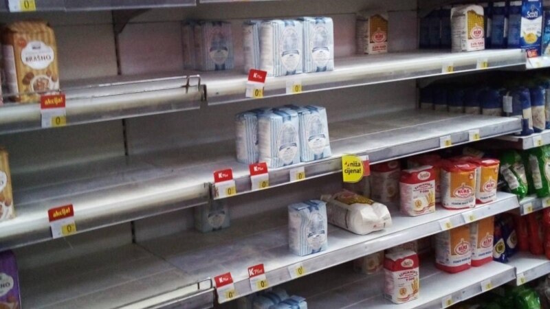 Od Vlade Crne Gore zatraženo da obezbijedi dovoljno životnih namirnica