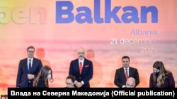 Состанок во Тирана на лидерите на иницијативата „Отворен Балкан“, претседателот на Република Србија, Александар Вучиќ, премиерот на Република Албанија Еди Рама и македонскиот премиер Зоран Заев.