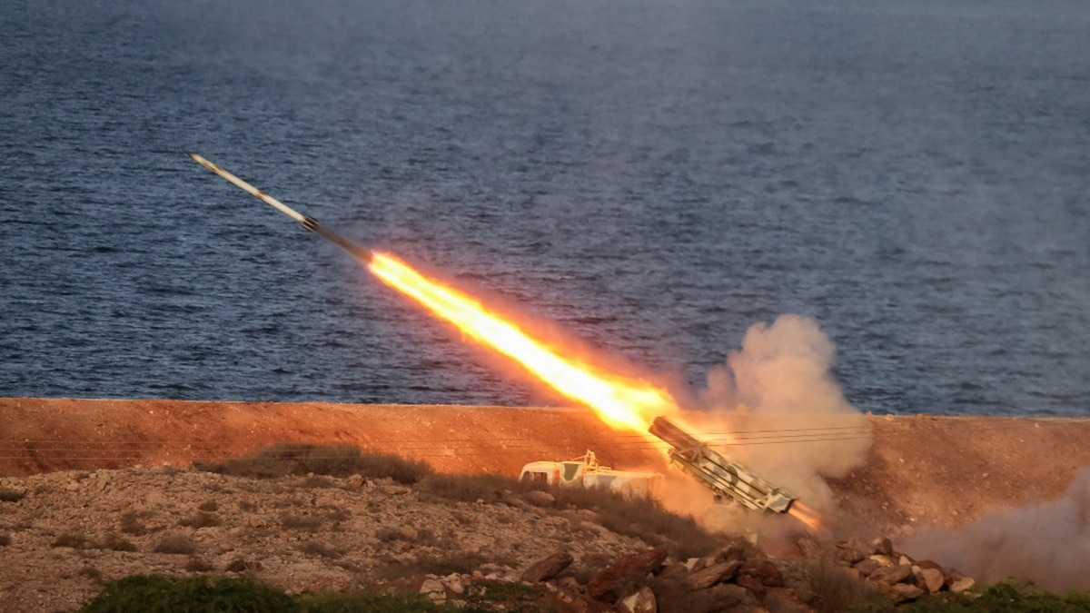 Іран планує обмежити радіус дії ракет, які поставлятиме Росії ...