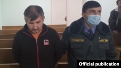 Рустам Болтахонов в зале суда