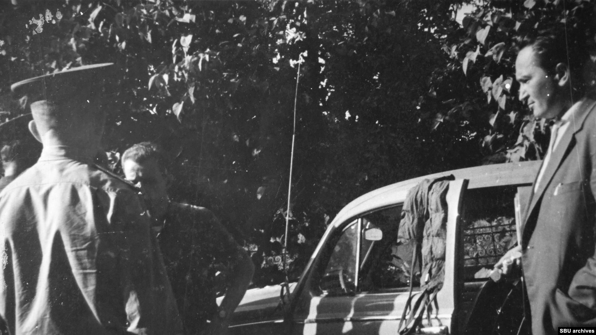 A photo purporting to show Makinen during his arrest by Soviet police.