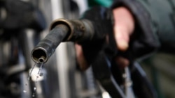 Nga rezervat deri te taksat: Rrugët për stabilizimin e çmimit të naftës në Kosovë