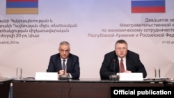 Вице-премьеры России и Армении на 20-м заседании межправительственной комиссии по армяно-российскому экономическому сотрудничеству, Ереван, 22 декабря 2021 г.