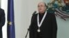 Хикмет Мехмедов при получаването на орден “Стара планина” първа степен.
