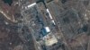 Imazhe satelitore të bëra nga Maxar Technologies të centralit bërthamor të Çernobilit. 10 mars 2022.
