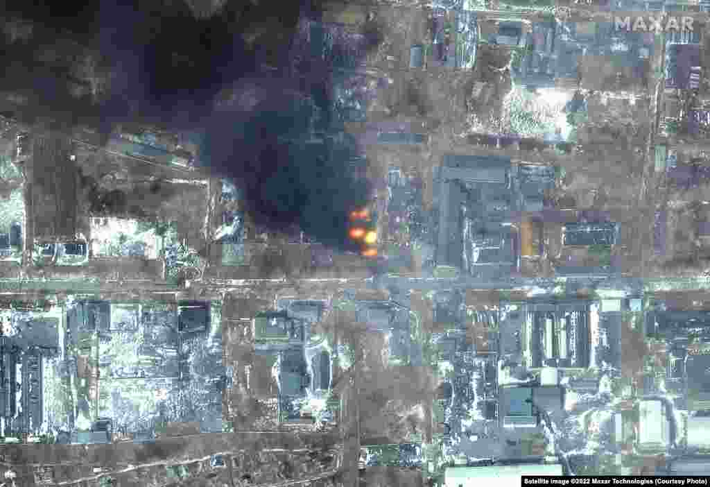 Multispectral imagery of fires in the industrial Primorskiy district of Mariupol.