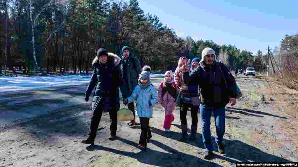 Евакуація людей із сіл Вишгородського району Київської області. 10 березня 2022 року