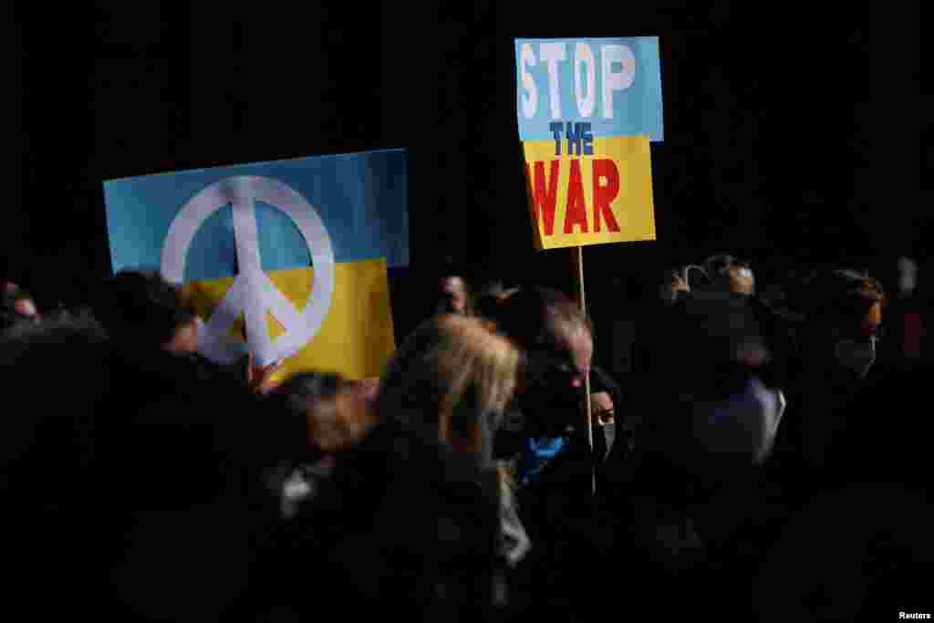 Pamje tjera nga protestat në Berlin.