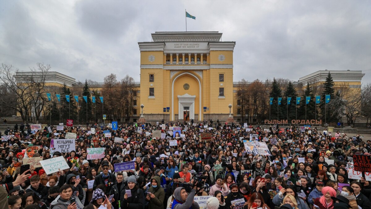 Токаев о законе о митингах: больше послаблений не будет