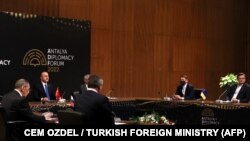 دیدار وزیر خارجه روسیه با همتای ترکی اش در انقره