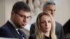 Атанас Михнев, Венцислава Любенова и Андрей Гюров от "Продължаваме промяната" (отляво надясно)