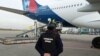 Policija na beogradskom aerodromu proverava avion "Er Srbije" je trebalo da poleti ka Moskvi, 15. mart 2022.