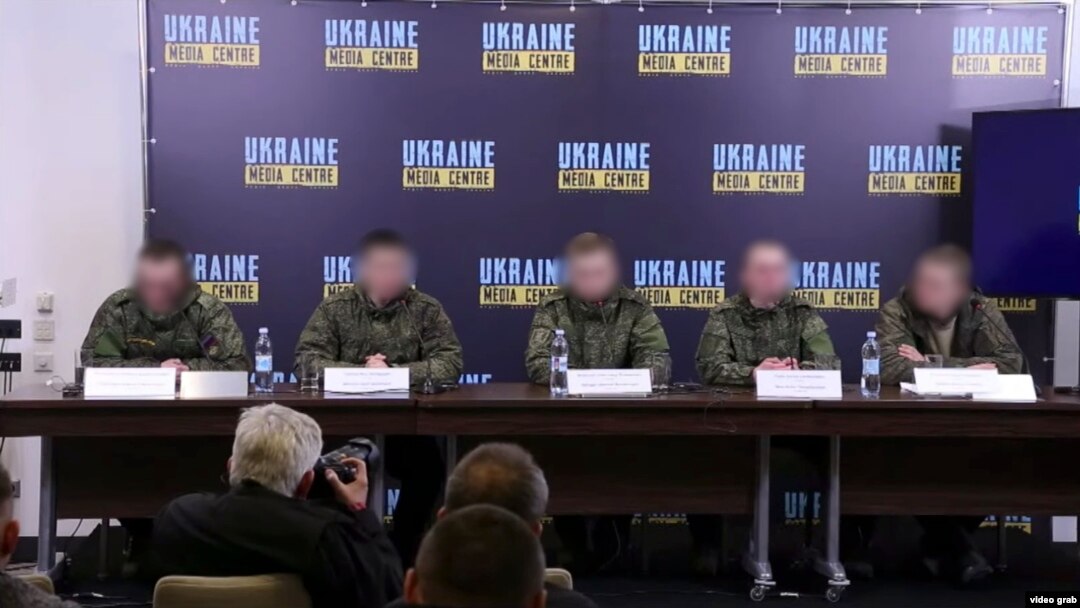 Матбугат очрашуында катнашучылар