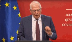 Josep Borrell, az EU kül- és biztonságpolitikai főképviselője Szkopjében 2022. március 14-én