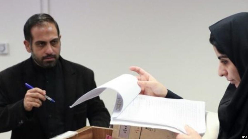 جلسه دادگاه رسیدگی به اتهامات «سپیده رشنو» برگزار شد