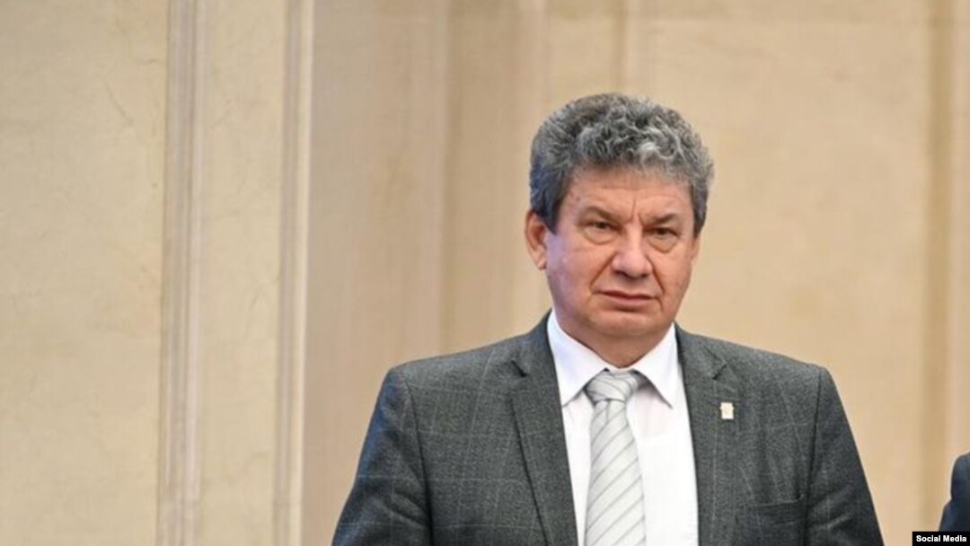 Юрий Низовский.