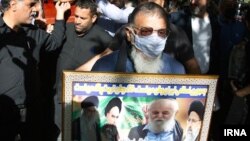 تشییع جنازه سایه در تهران
