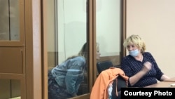 Мария Бонцлер защищает политическую активистку Евгению Федулову, август 2021 года