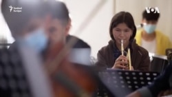 A bátorság szimfóniája: Lisszabonban zenélnek tovább a fiatal menekült afgán zenészek