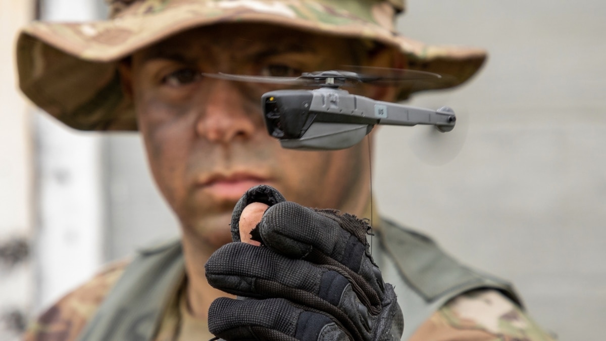 Seminary Udvidelse hvor som helst Black Hornets: The Micro Drones Set To Spy On Ukraine's Battlefields