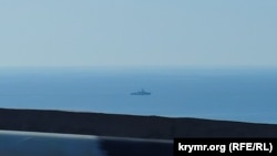 После обеда в море у ЮБК остался только один малый ракетный корабль