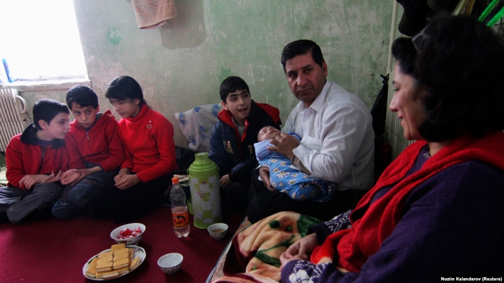 یک خانوادۀ افغان در تاجکستان ( آرشیف) 