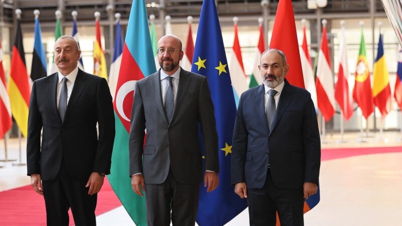 В Брюсселе проходит встреча Мишель-Пашинян-Алиев