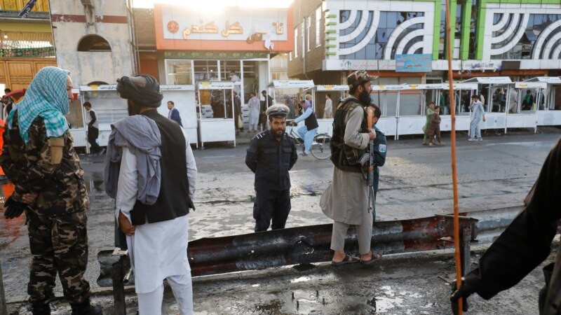 Polisiýa: Kabul metjidinde bolan partlamada  21 adam öldürildi