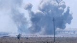 Дым от взрыва боеприпасов в Джанкойском районе, 16 августа 2022
