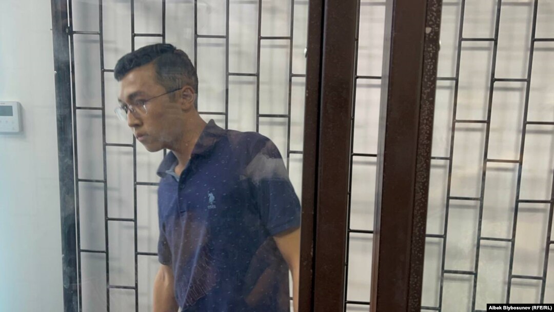 Ырыс Жекшеналиев 14-августтун кечинде милицияга бир нече саат сурак бергенден кийин камалган.
