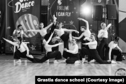 Танцювальна студія Олексія у Слов'янську до повторного наступу російських військ