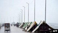 سیلاب زده ها در پاکستان