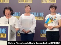 Мами військовополонених бійців полку «Азов», Алла, Ірина і Данута, звертаються до міжнародних організацій