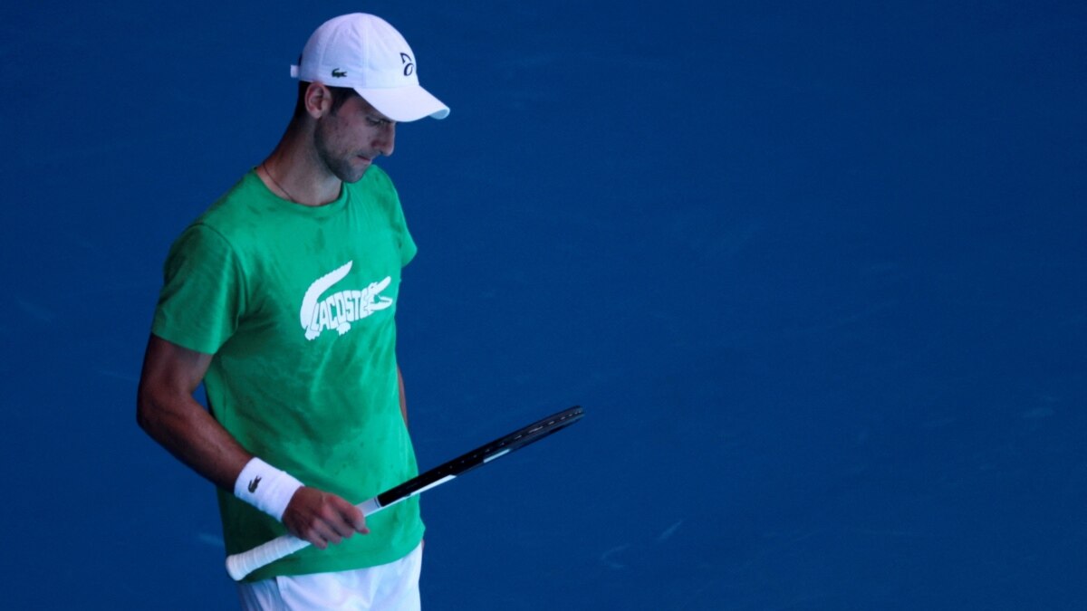 Australian Open Director Blames 'Miscommunication' For Djokovic's Deportation