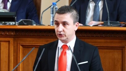 Министърът на енергетиката Александър Николов каза че загубите от забавянето