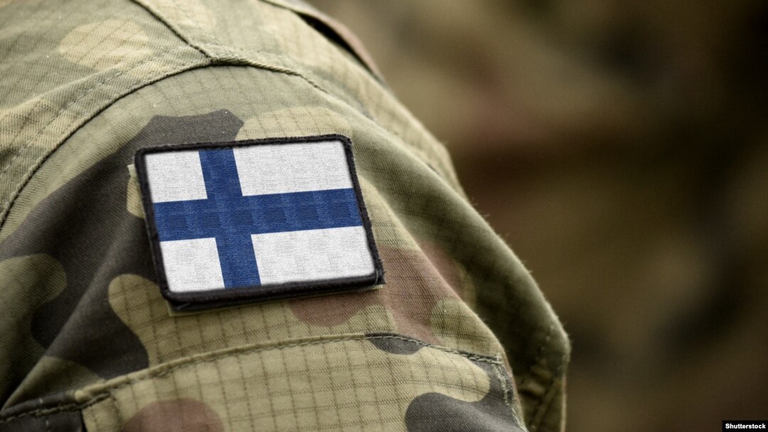 Anul trecut Suedia şi Finlanda și-au depus candidaturile la NATO în același timp, ca o consecinţă directă a invaziei rusești din Ucraina.

