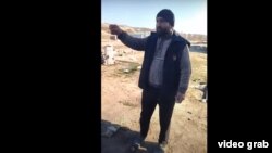 İşçilər etiraz edir