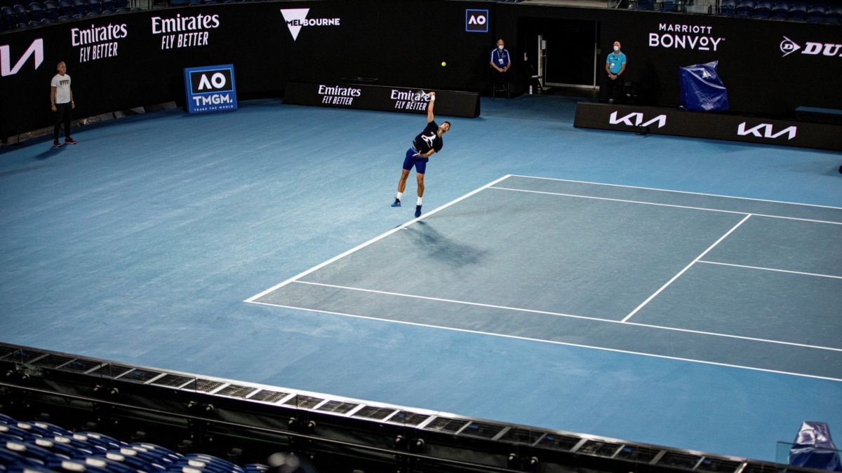 Australian Open: чотирьох людей опитала поліція за російські прапори