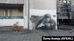  Mural Ratka Mladića ponovo je prefarban zelenom bojom u beogradskom naselju Vračar, 7. januar 2022. 
