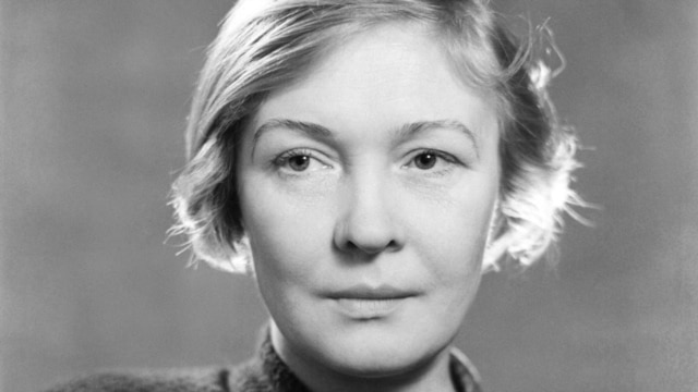 1 ч. Арест и освобождение Ольги Берггольц. Рассказывает Наталья Громова. 2 ч. Старость Казановы. Беседа с Андреем Шарым. podcast