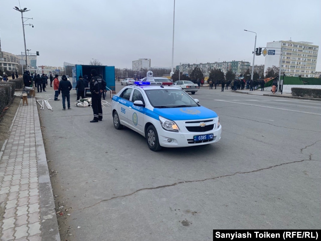 Митинги в Жанаозене и Актау: как протесты на западе Казахстана прошли без  погромов и провокаций