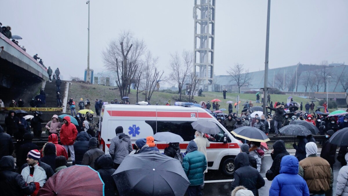 Protesters Opposed To Lithium Mining In Serbia Block Roads