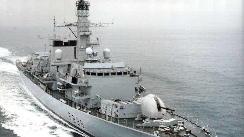 Военный корабль Великобритании столкнулся с российской подлодкой – Минобороны 